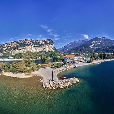 Hotel Lido Blu - Surf & Bike Torbole Sul Garda Luaran gambar