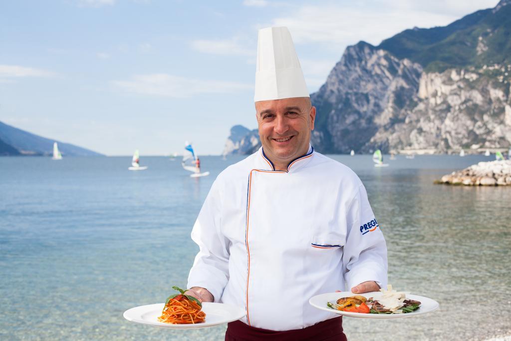 Hotel Lido Blu - Surf & Bike Torbole Sul Garda Luaran gambar